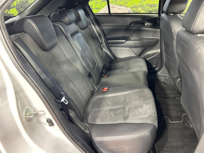 2022 Mitsubishi Eclipse Cross PHEV 5LA-GL3W (UW-6a30bde386a92)[29]