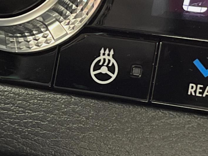 2022 Mitsubishi OUTLANDER PHEV 5LA-GN0W (UW-6a30bde4b1d90)[21]