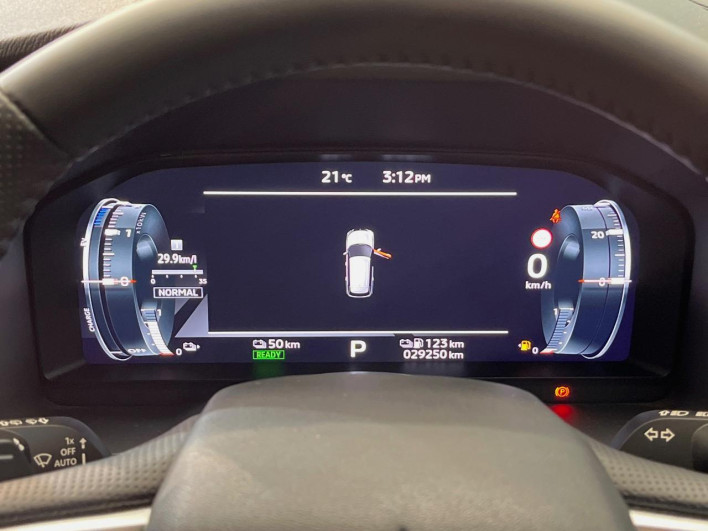2022 Mitsubishi OUTLANDER PHEV 5LA-GN0W (UW-6a30bde4b1d90)[25]