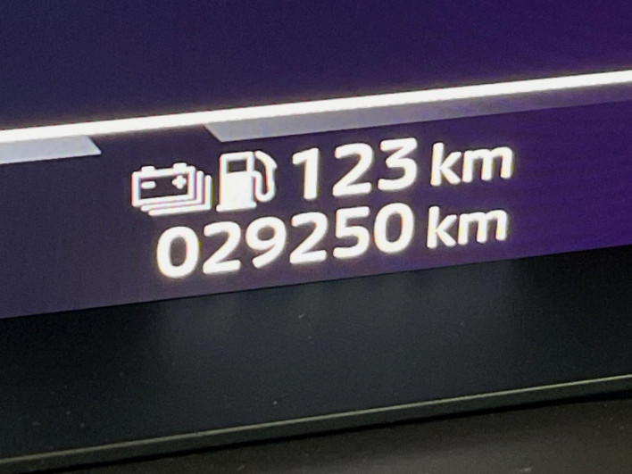 2022 Mitsubishi OUTLANDER PHEV 5LA-GN0W (UW-6a30bde4b1d90)[2]
