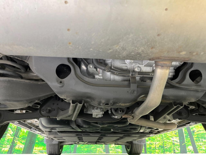 2022 Mitsubishi OUTLANDER PHEV 5LA-GN0W (UW-6a30bde52748f)[27]