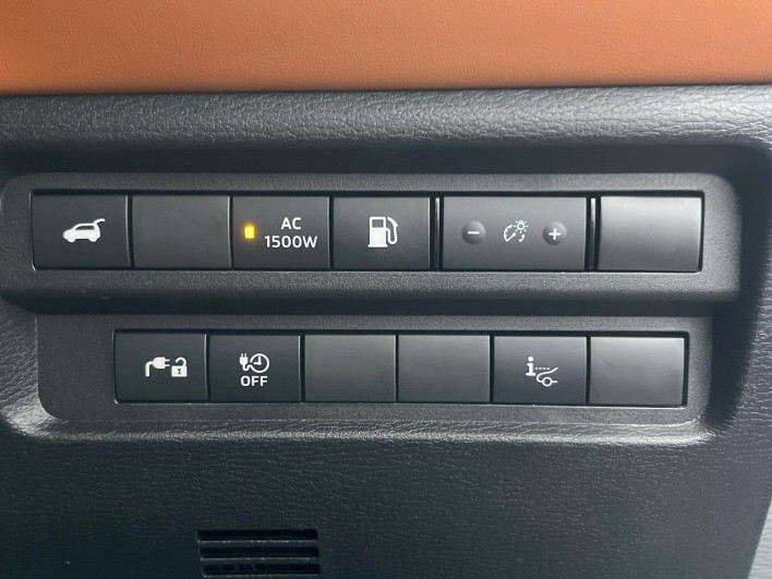 2024 Mitsubishi OUTLANDER PHEV 5LA-GN0W (UW-6a30bde5c6110)[10]