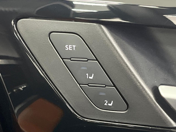 2024 Mitsubishi OUTLANDER PHEV 5LA-GN0W (UW-6a30bde5c6110)[18]