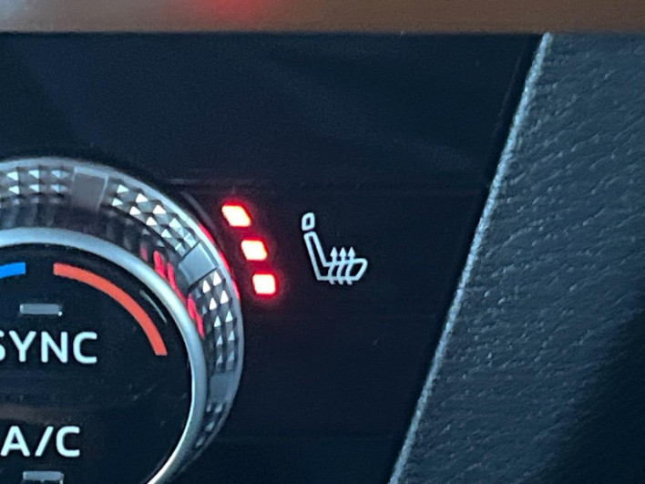2024 Mitsubishi OUTLANDER PHEV 5LA-GN0W (UW-6a30bde5c6110)[29]