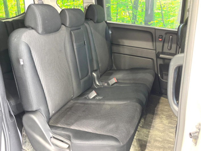 2014 Honda Freed hybrid DAA-GP3 (UW-6a30bde7247f7)[7]