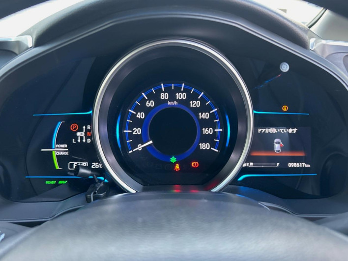 2015 Honda Fit Hybrid DAA-GP5 (UW-6a30bde84a8c7)[28]