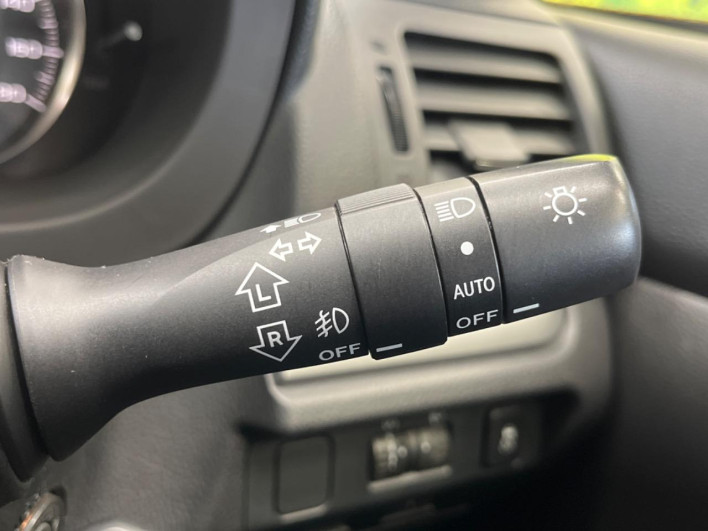2013 Subaru Impreza Sport DBA-GP6 (UW-6a30bde8d749c)[16]