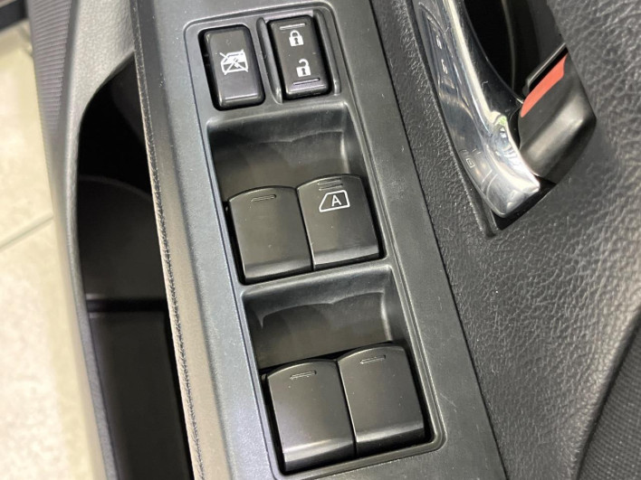 2012 Subaru Impreza Sport DBA-GP7 (UW-6a30bde937d63)[11]