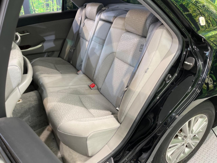 2010 Toyota Crown DBA-GRS200 (UW-6a30bdec44bb5)[14]