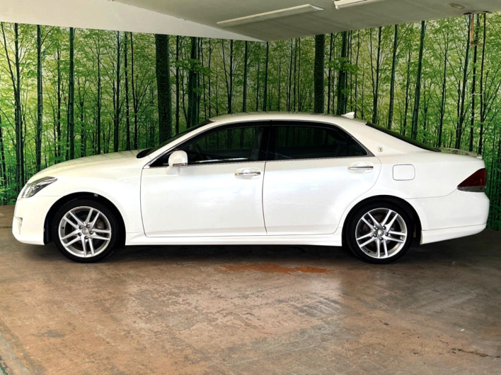 2011 Toyota Crown DBA-GRS200 (UW-6a30bdec54d77)[15]