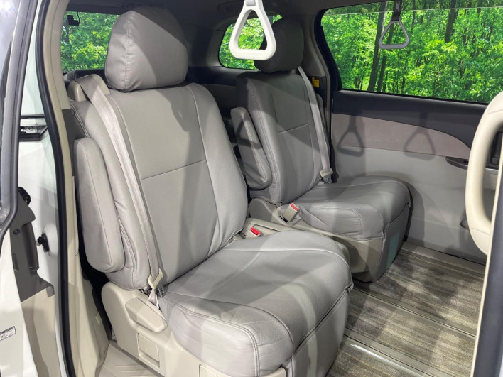2007 Toyota Estima DBA-GSR55W (UW-6a30bdee90eeb)[26]