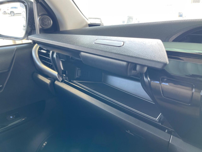 2023 Toyota Hilux 3DF-GUN125 (UW-6a30bdf568bd4)[6]