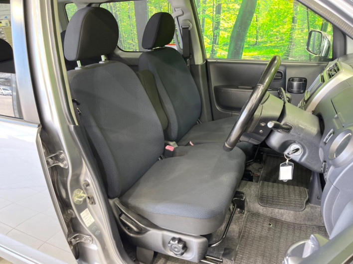 2011 Mitsubishi eK Sports CBA-H82W (UW-6a30bdf972a01)[23]