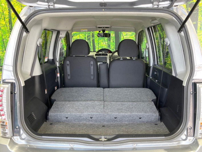 2011 Mitsubishi eK Sports CBA-H82W (UW-6a30bdf972a01)[6]