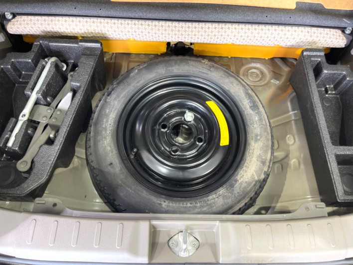 2011 Suzuki Alto DBA-HA25S (UW-6a30bdfa14929)[29]