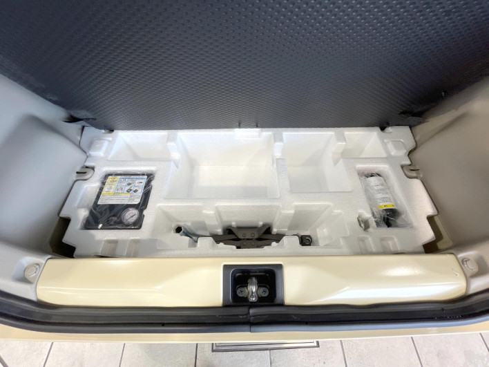 2019 Suzuki ALTO Lapin DBA-HE33S (UW-6a30be06b294c)[27]