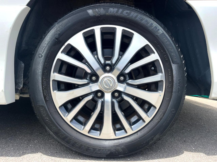 2014 Nissan Serena DAA-HFC26 (UW-6a30be08c194c)[5]