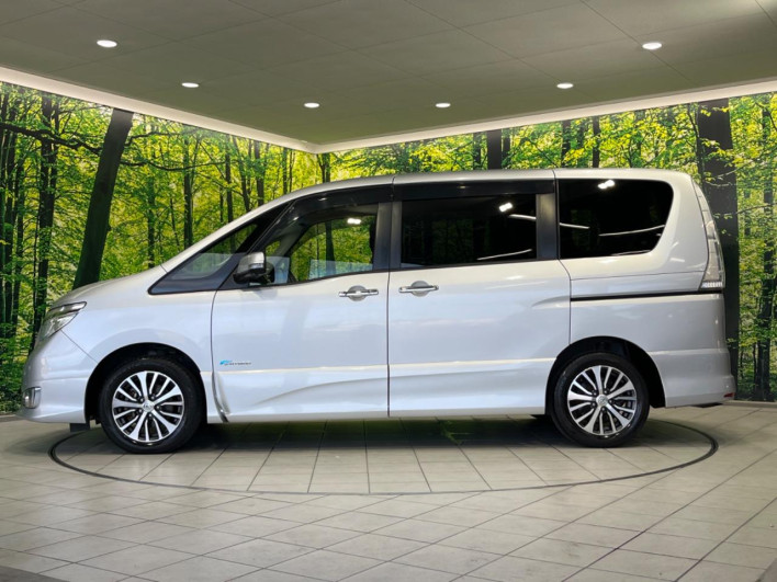 2015 Nissan Serena DAA-HFC26 (UW-6a30be09521c9)[22]