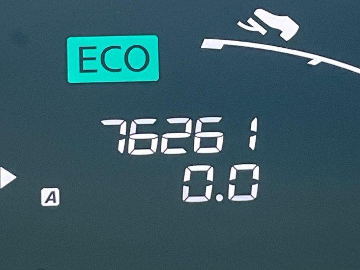 2015 Nissan Serena DAA-HFC26 (UW-6a30be09521c9)[2]