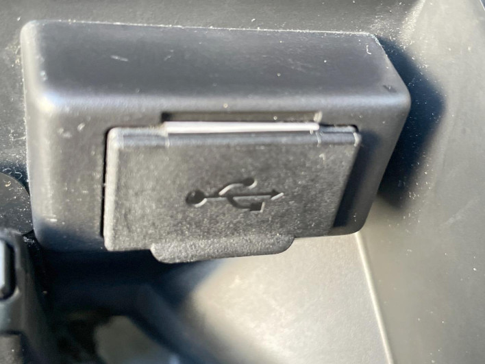 2014 Honda N-BOX CUSTOM DBA-JF1 (UW-6a30be1c587ba)[6]