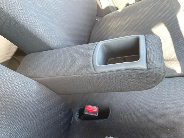 2014 Honda N-BOX CUSTOM DBA-JF1 (UW-6a30be1c587ba)[24]