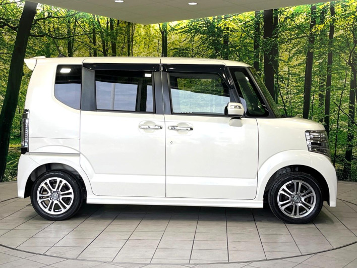2015 Honda N-BOX CUSTOM DBA-JF1 (UW-6a30be1d75352)[10]