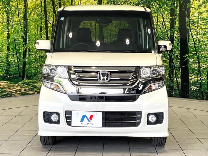 2015 Honda N-BOX CUSTOM DBA-JF1 (UW-6a30be1d75352)[12]