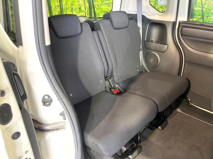 2015 Honda N-BOX CUSTOM DBA-JF1 (UW-6a30be1d75352)[21]