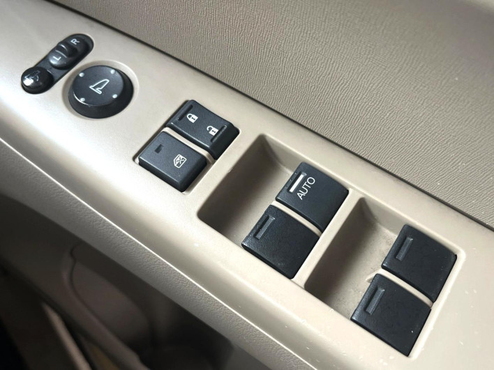 2015 Honda N-BOX DBA-JF1 (UW-6a30be1d9483e)[4]
