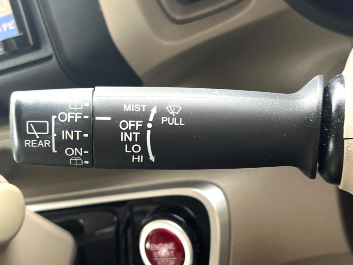 2015 Honda N-BOX DBA-JF1 (UW-6a30be1d9483e)[8]