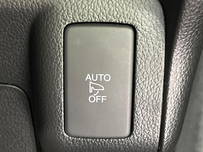 2015 Honda N-BOX CUSTOM DBA-JF1 (UW-6a30be20144e4)[17]