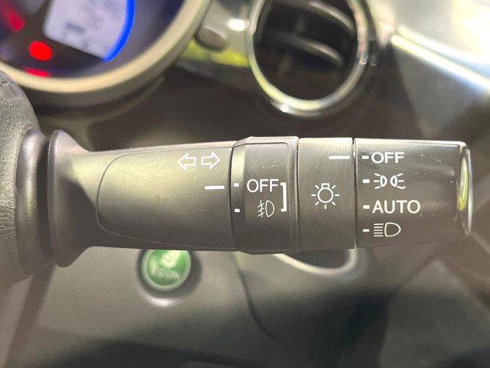 2015 Honda N-BOX CUSTOM DBA-JF1 (UW-6a30be20144e4)[7]