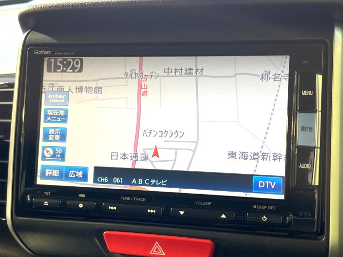 2015 Honda N-BOX CUSTOM DBA-JF1 (UW-6a30be20144e4)[24]