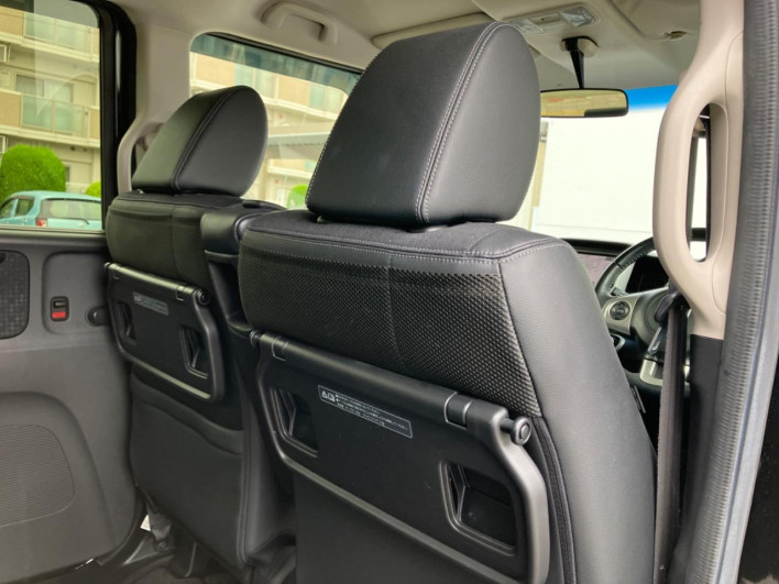 2016 Honda N-BOX CUSTOM DBA-JF1 (UW-6a30be205ba8d)[19]