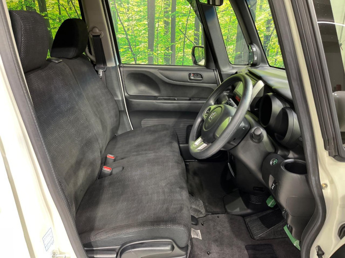2017 Honda N-BOX DBA-JF2 (UW-6a30be2295d2f)[26]