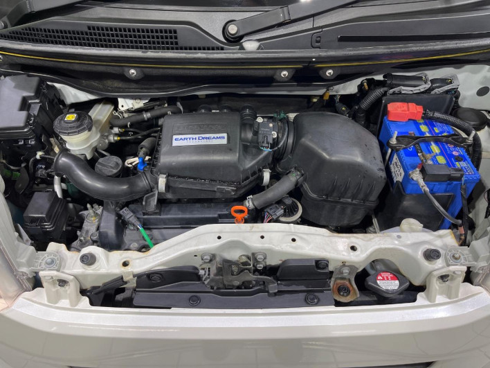 2017 Honda N-BOX DBA-JF2 (UW-6a30be2295d2f)[10]