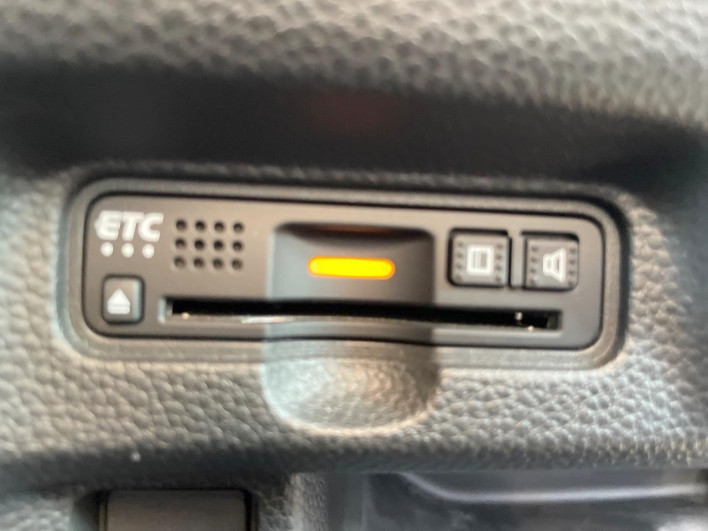 2019 Honda N-BOX CUSTOM DBA-JF3 (UW-6a30be258c0e6)[21]