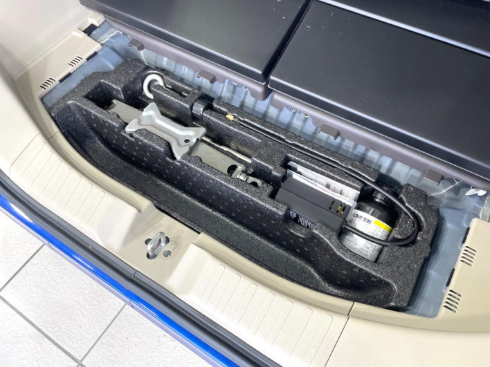 2019 Honda N-BOX 6BA-JF3 (UW-6a30be269bb93)[28]