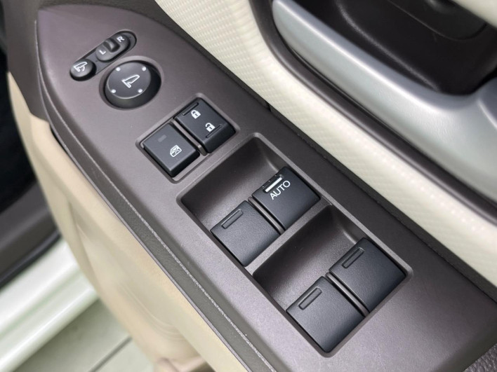 2020 Honda N-BOX 6BA-JF3 (UW-6a30be282acee)[21]