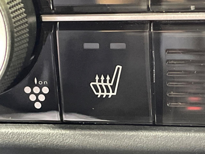 2023 Honda N-BOX CUSTOM 6BA-JF3 (UW-6a30be2c4b283)[26]