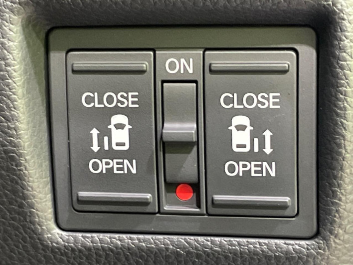 2023 Honda N-BOX CUSTOM 6BA-JF3 (UW-6a30be2c4b283)[6]