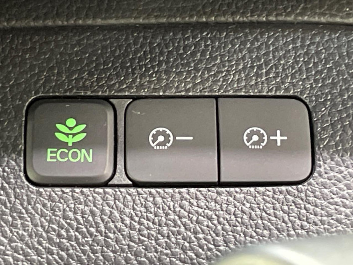 2021 Honda N-BOX CUSTOM 6BA-JF3 (UW-6a30be2e9c08e)[8]