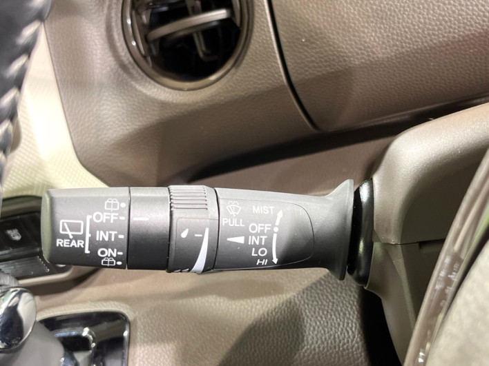 2021 Honda N-BOX 6BA-JF3 (UW-6a30be2fd80d7)[21]