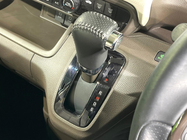 2021 Honda N-BOX 6BA-JF3 (UW-6a30be2fd80d7)[25]