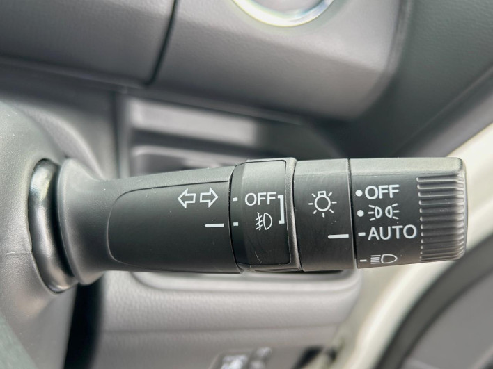 2021 Honda N-BOX CUSTOM 6BA-JF3 (UW-6a30be30c86ce)[11]