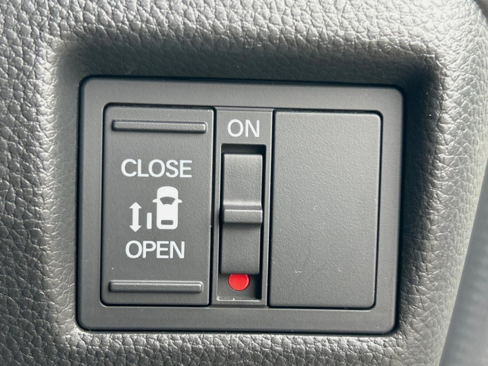 2021 Honda N-BOX CUSTOM 6BA-JF3 (UW-6a30be30c86ce)[4]