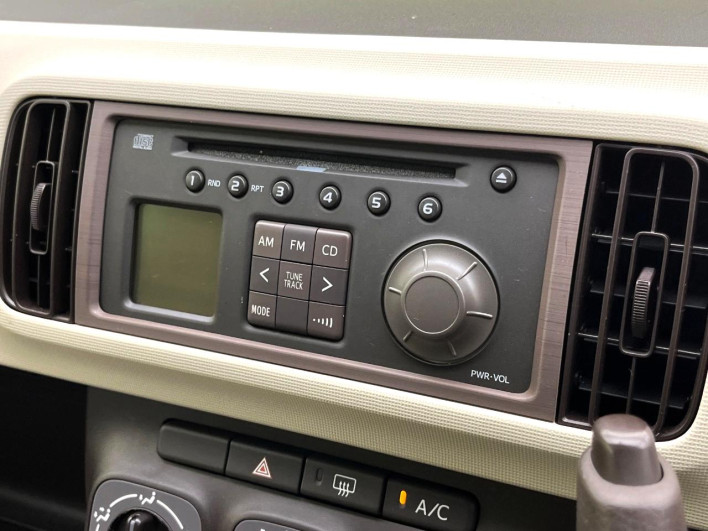 2013 Toyota Passo DBA-KGC30 (UW-6a30be50803eb)[17]