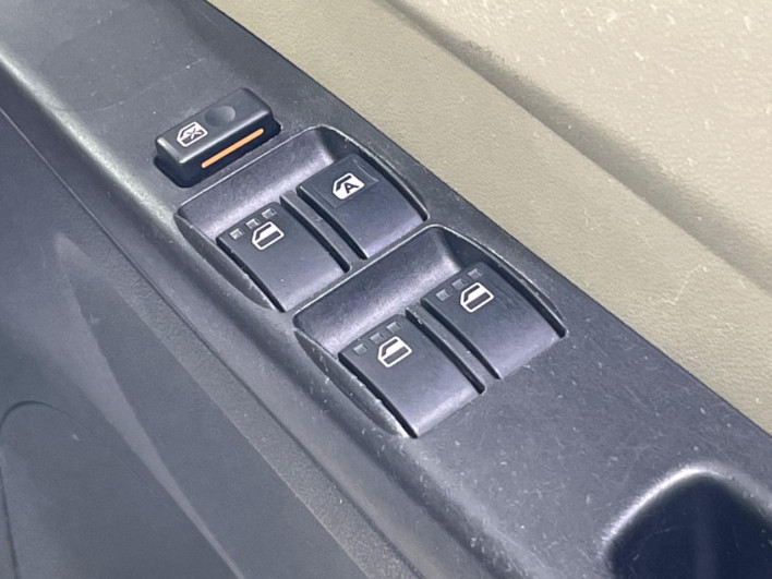 2015 Daihatsu Mira DBA-L285S (UW-6a30be557afde)[18]