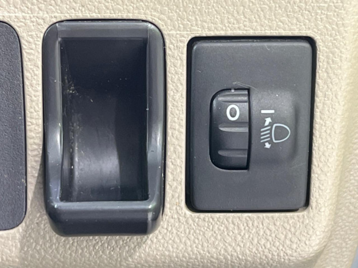 2015 Daihatsu Mira DBA-L285S (UW-6a30be557afde)[17]