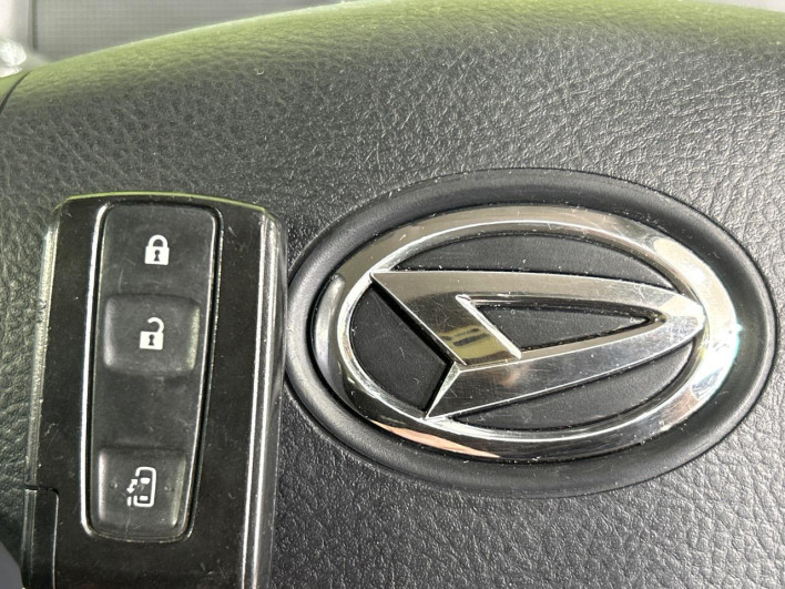 2009 Daihatsu Tanto DBA-L375S (UW-6a30be562290e)[26]